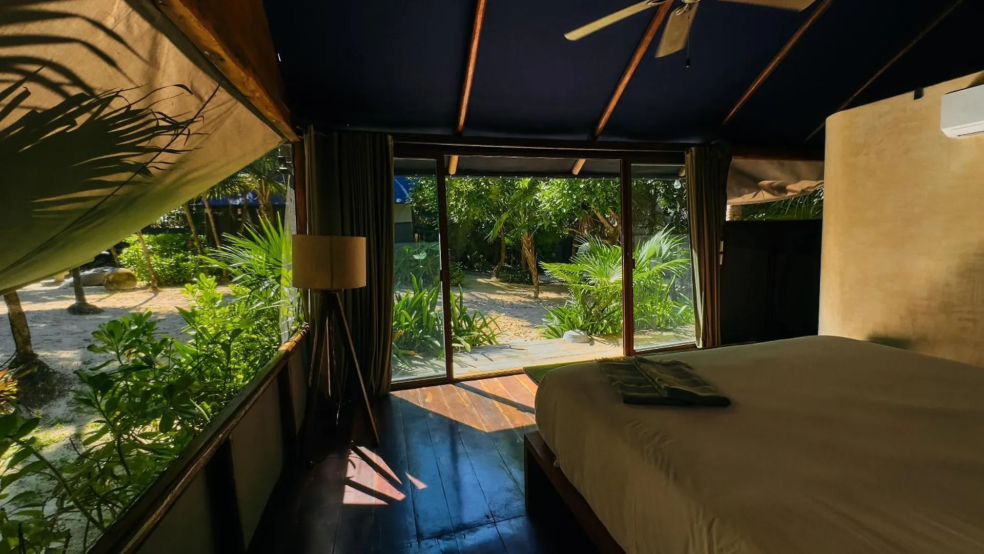 Libelula Tulum Beachfront Hotel