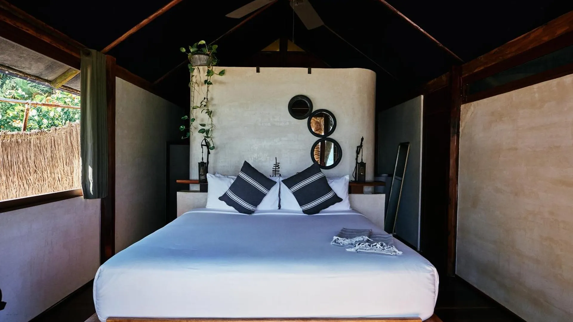 Libelula Tulum Beachfront Hotel